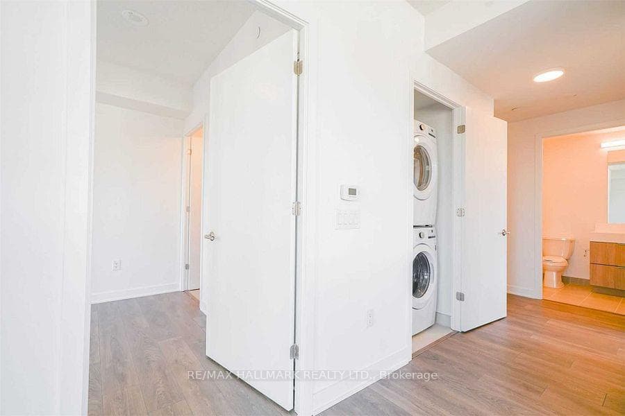 35 Tubman Avenue Unit 921 photo 18