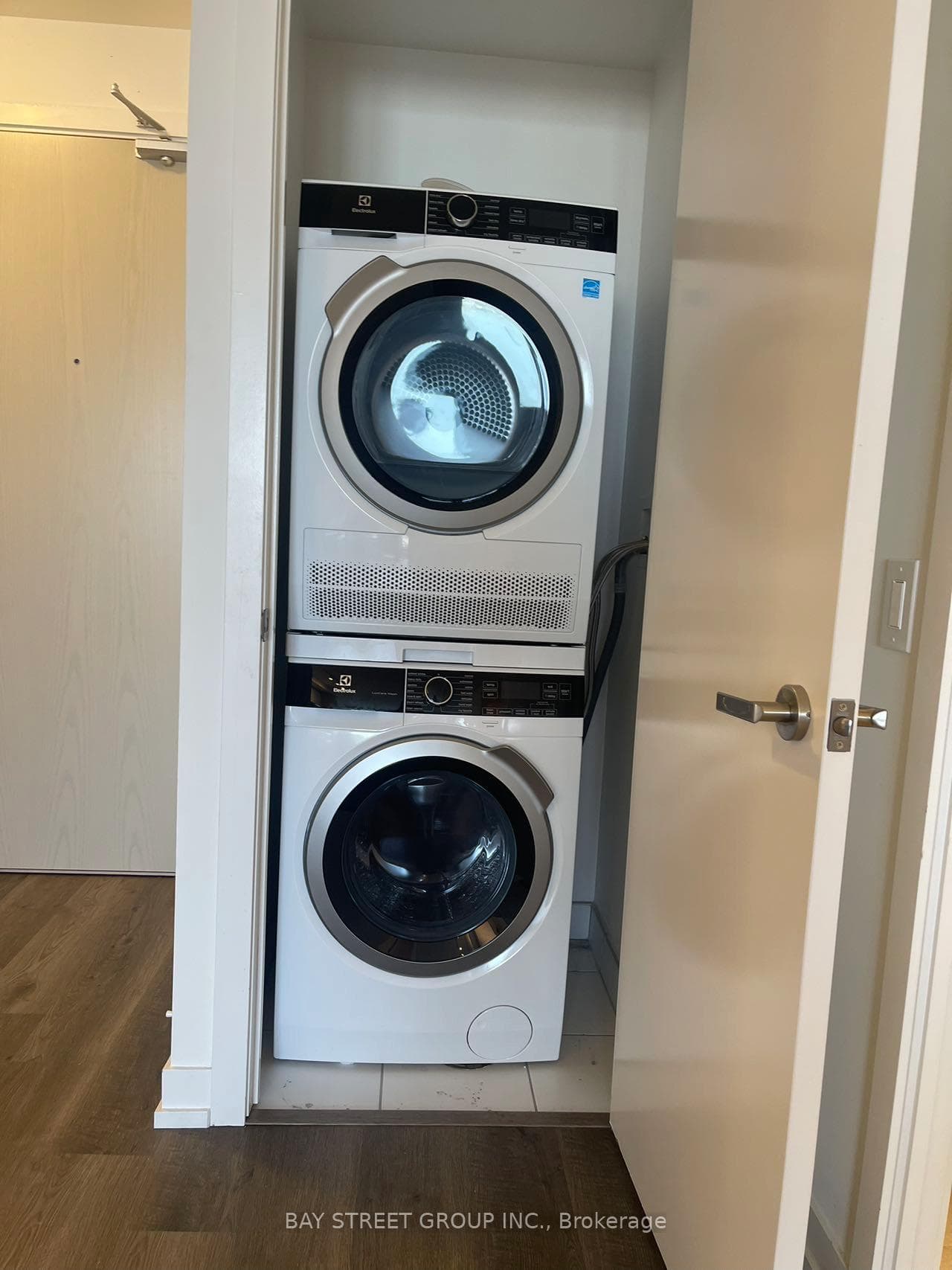55 COOPER Street Unit 7503 photo 11