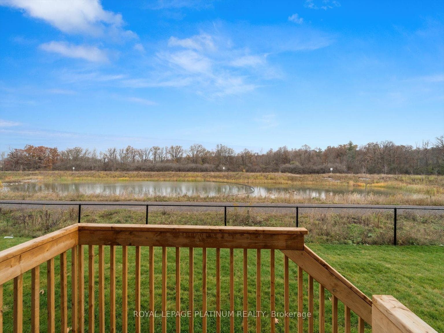 61 Pond View Gate photo 8