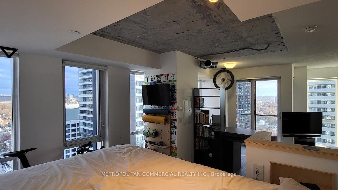 170 Sumach Street Unit 2212 photo 11