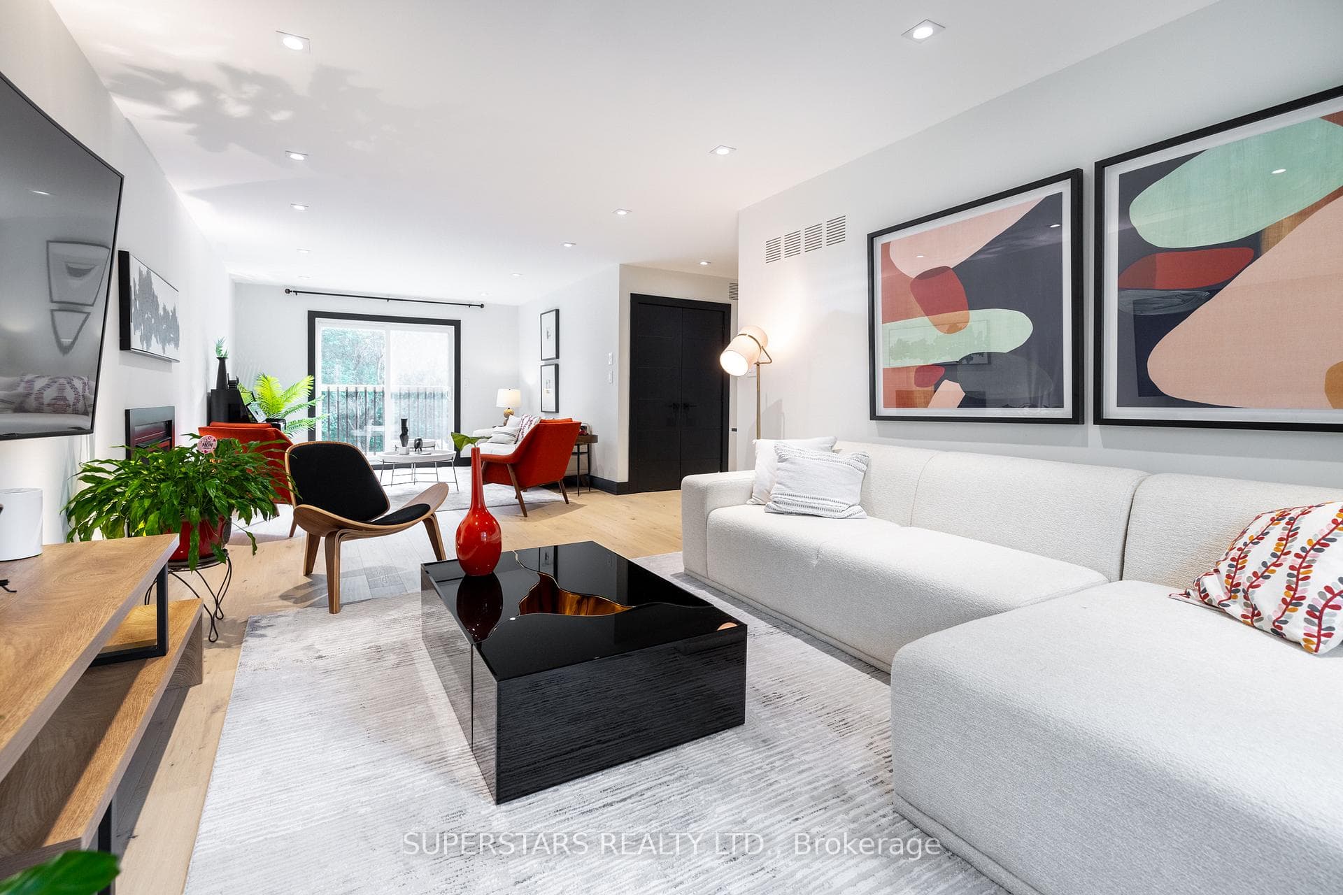 56 Cynthia Crescent photo 22