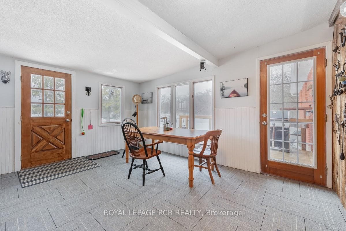 2872 Sunset Drive photo 17