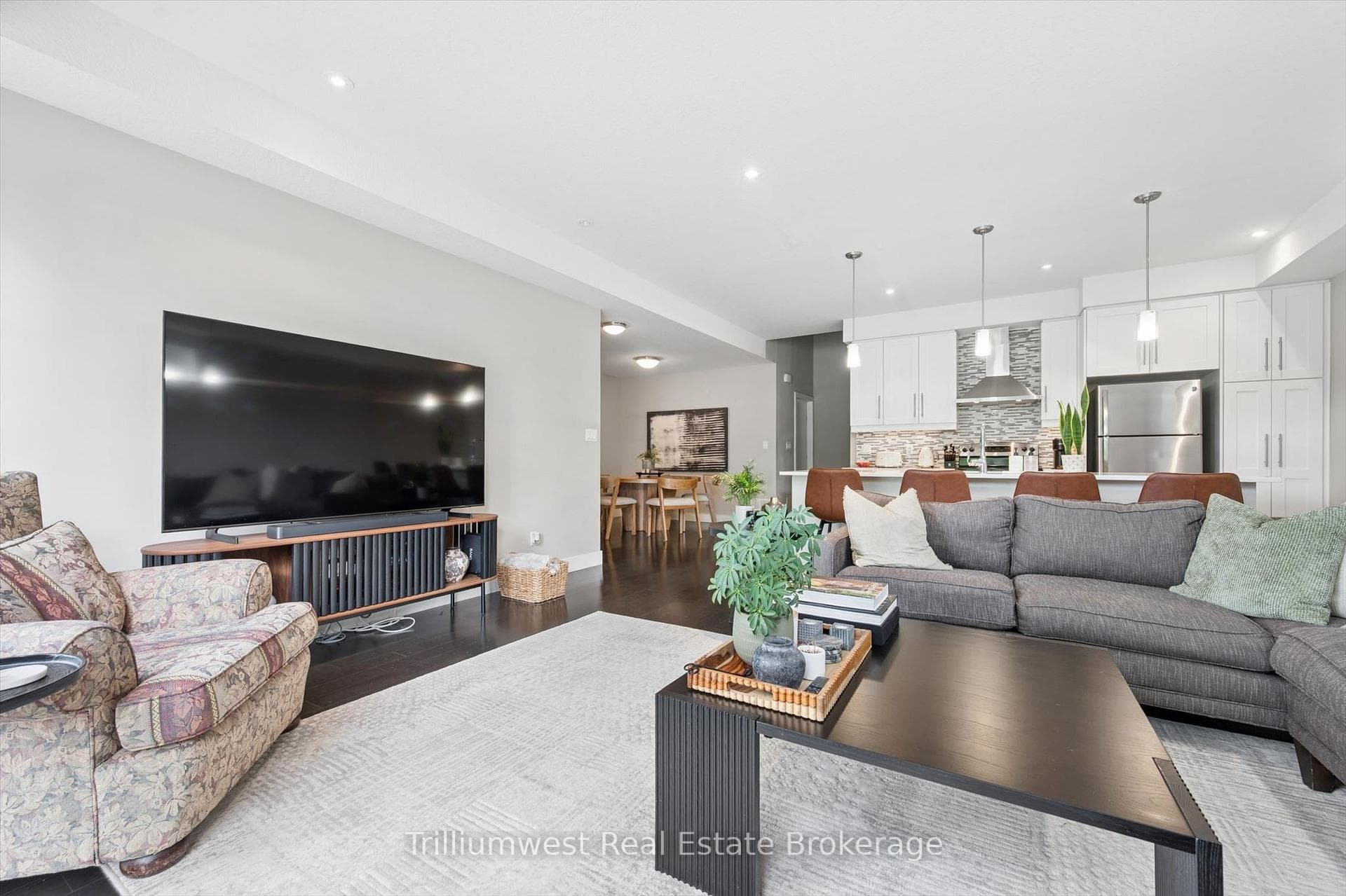 32 Arkell Road Unit 9 photo 15