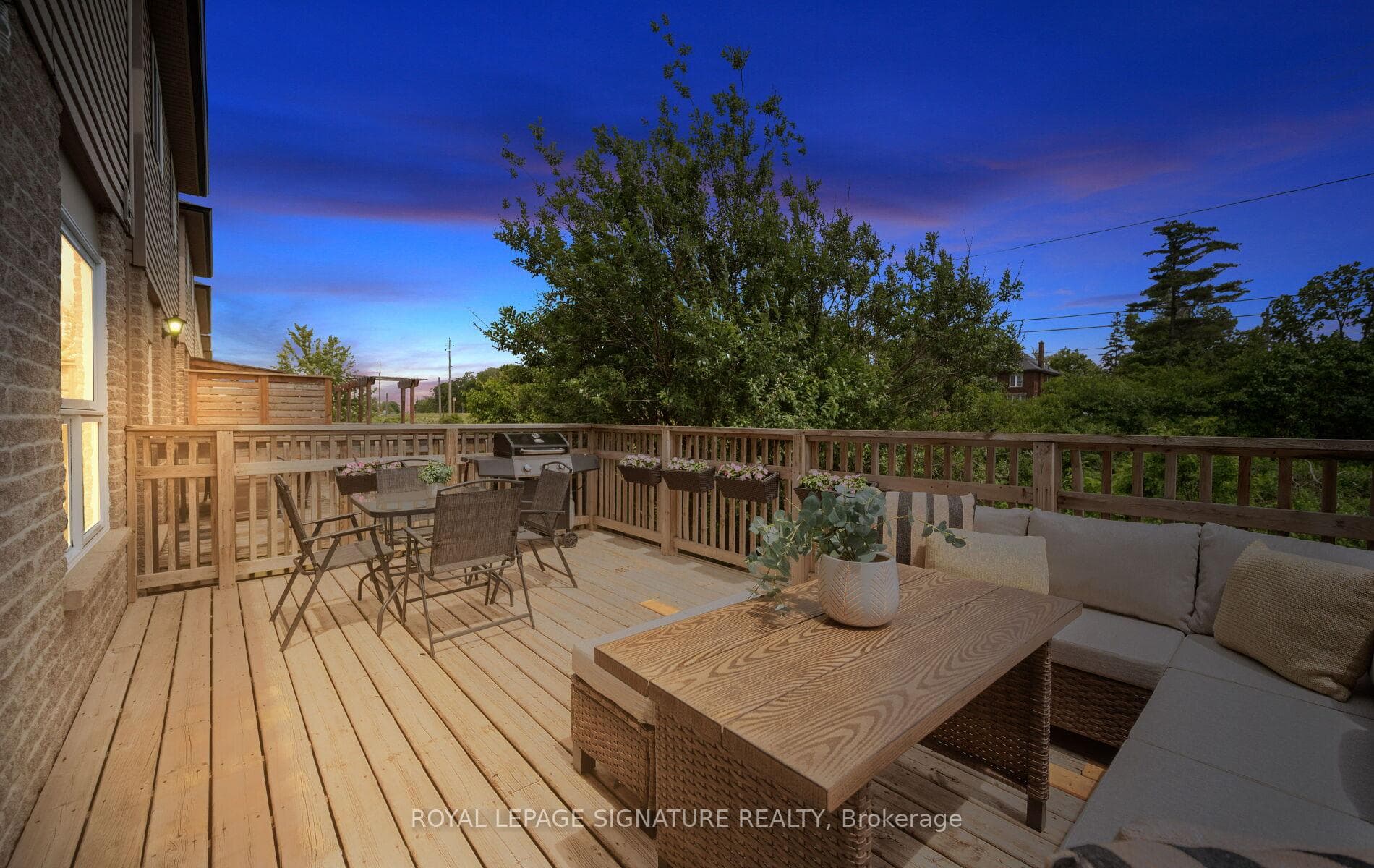 61 Thames Way photo 44