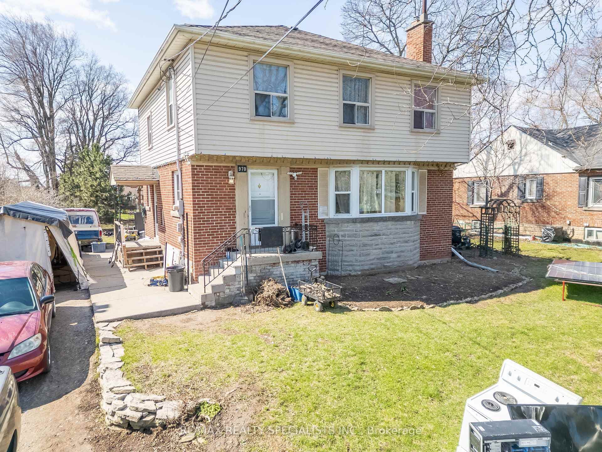 970 Concession Street photo 5