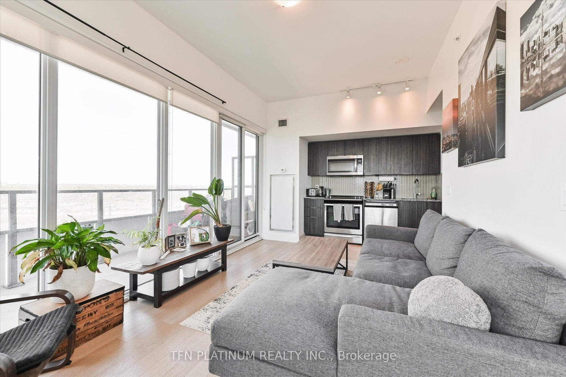 30 Shore Breeze Drive Unit 2021 photo 7