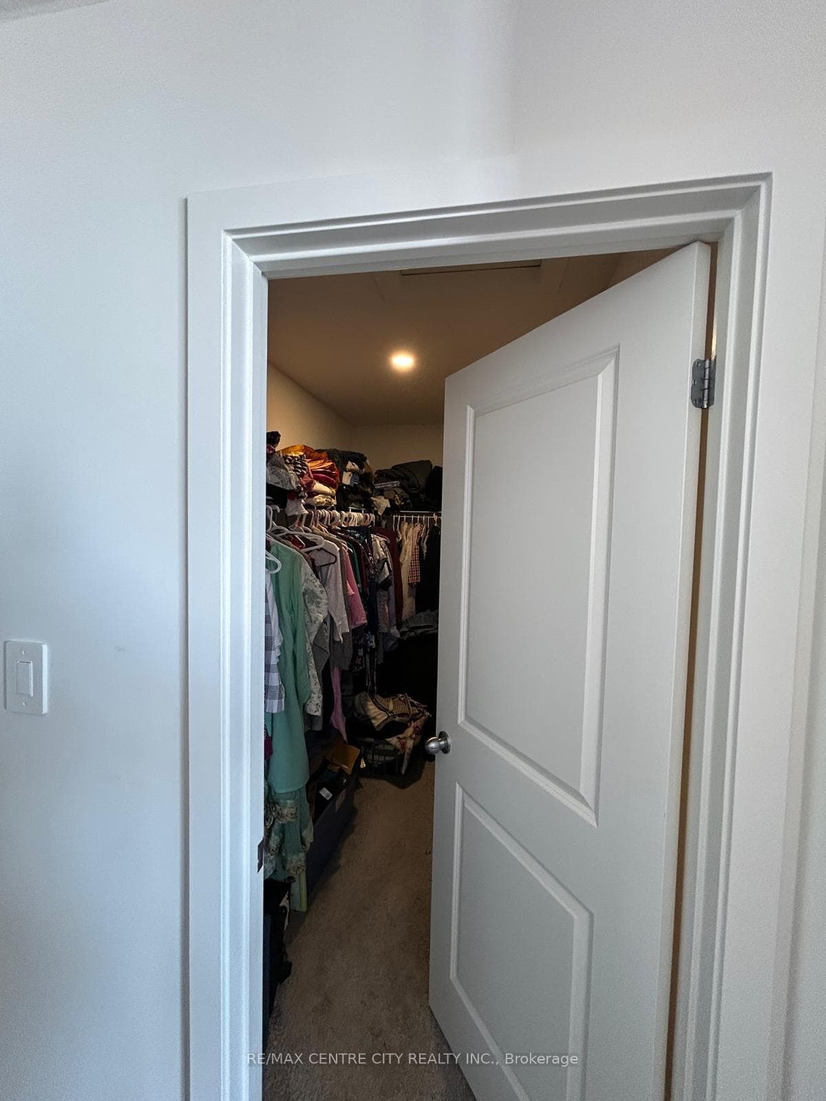 1520 Twilite Boulevard photo 11
