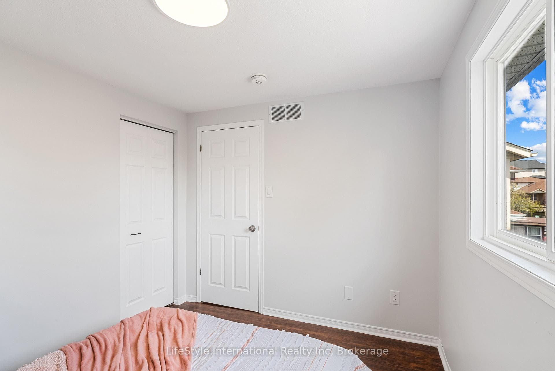 63 Hagan Avenue photo 30