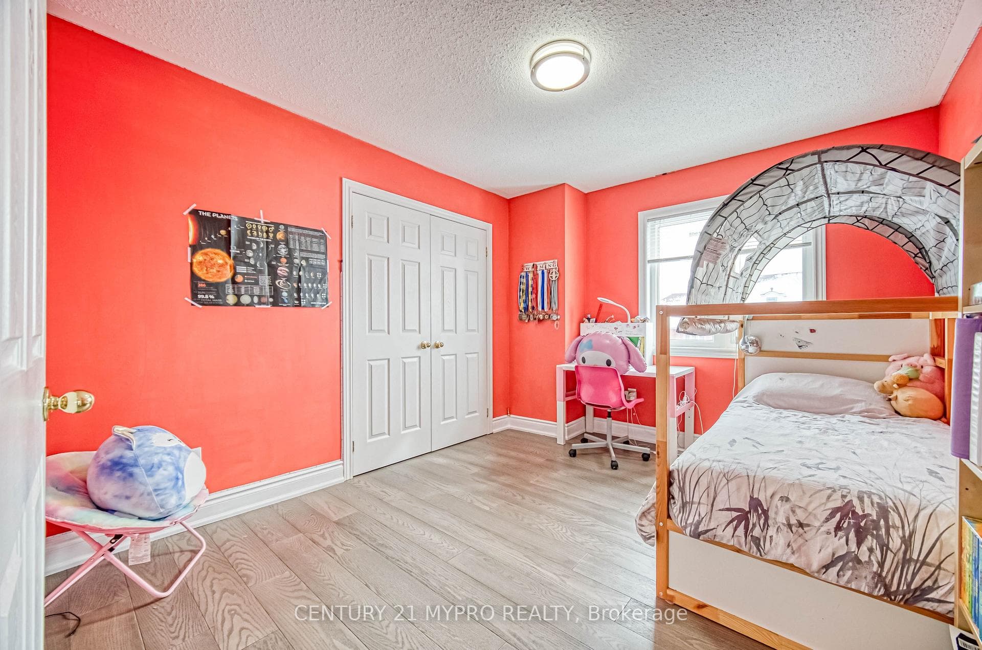 72 Vandervoort Drive photo 23