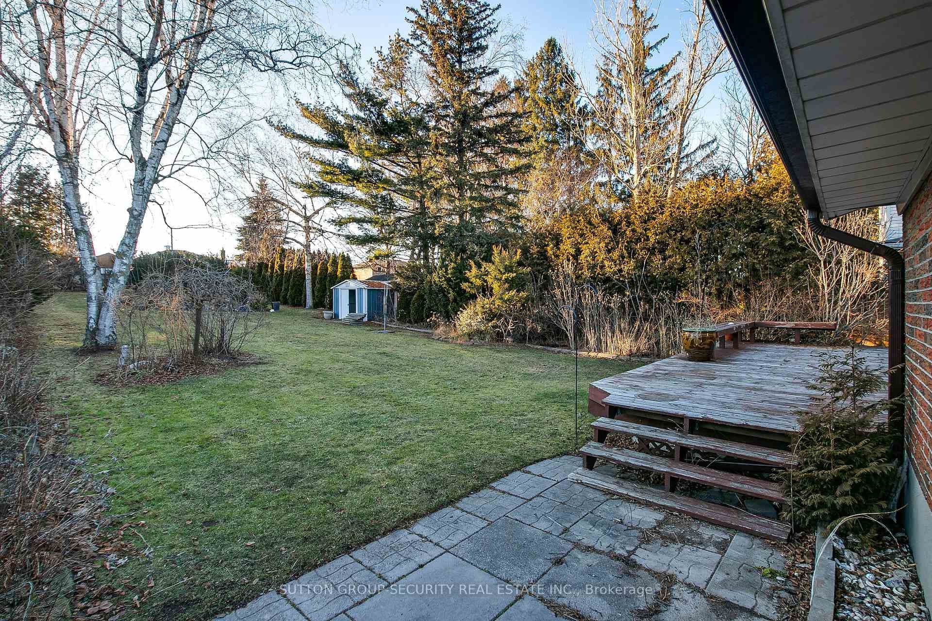 36 McDairmid Road photo 32