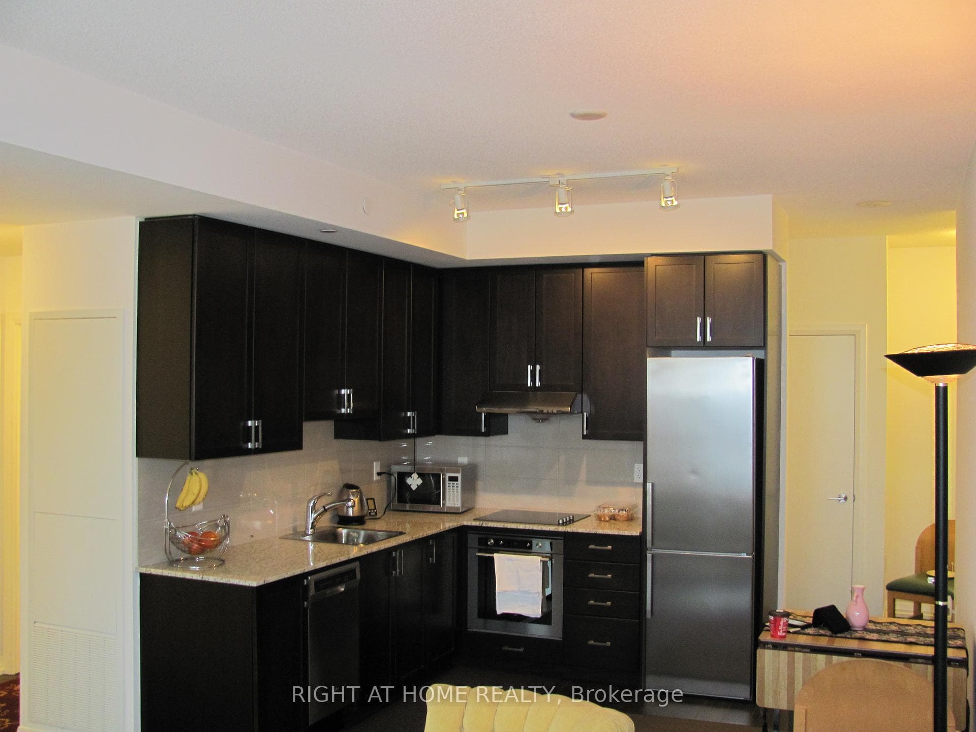 55 Ann O'reilly Road Unit 3708 photo 16