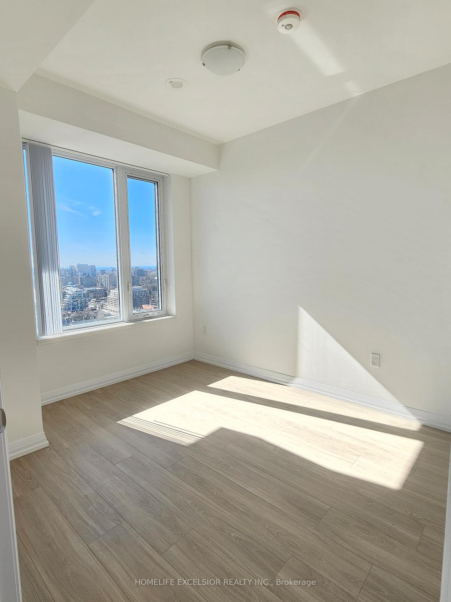 25 Holly Street Unit 2808 photo 11