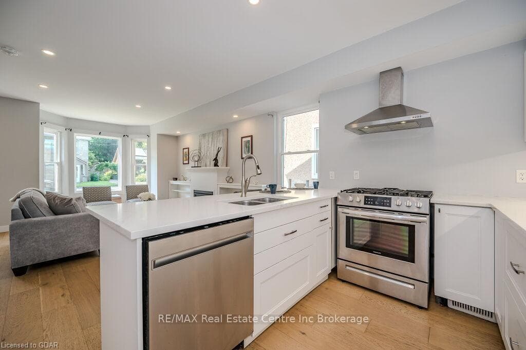 62 NORTHUMBERLAND Street photo 6
