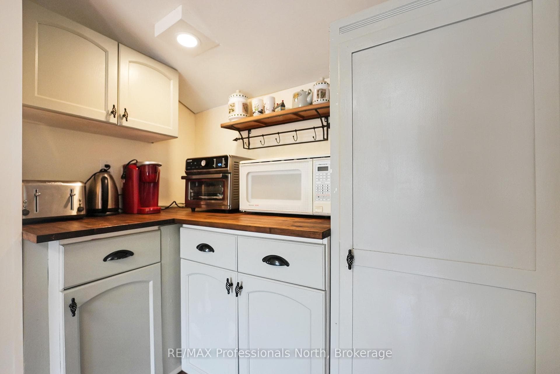 1514 Little Straggle Lake Drive photo 13