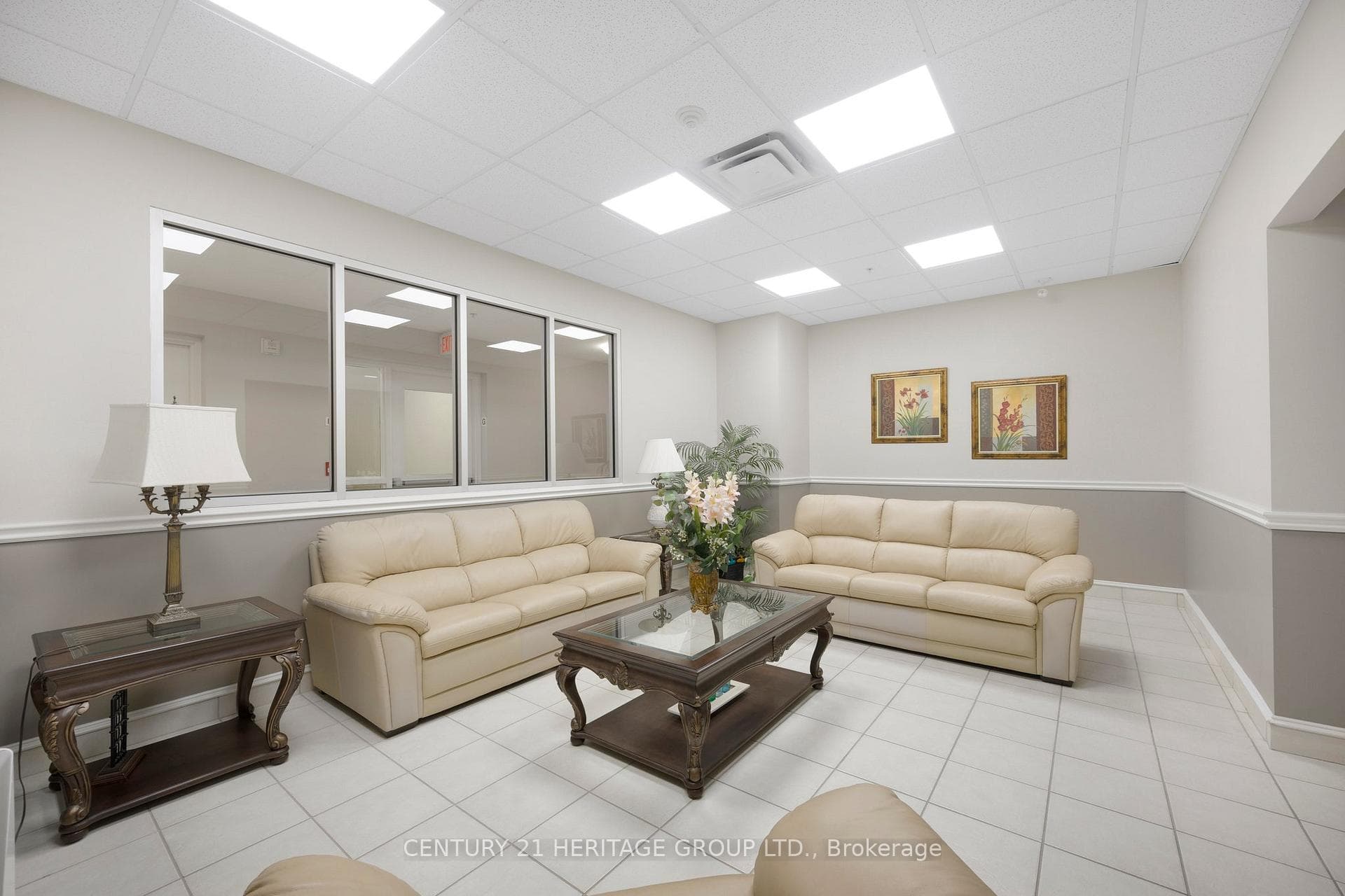 112 Simcoe Road Unit 214 photo 28