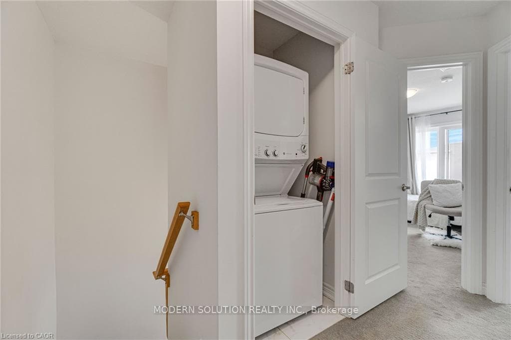 96 Dryden Lane photo 26