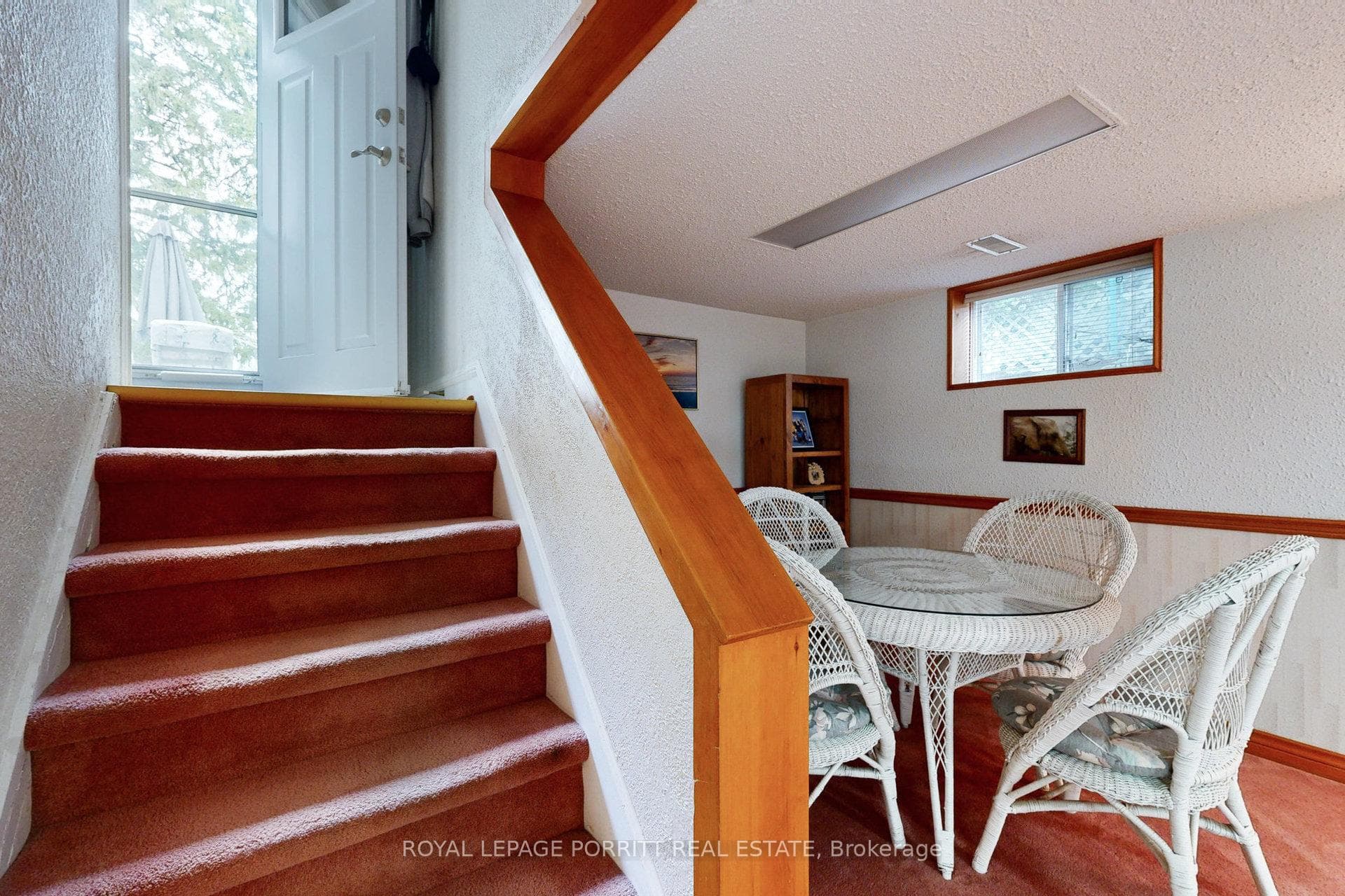 1153 Greening Avenue photo 27
