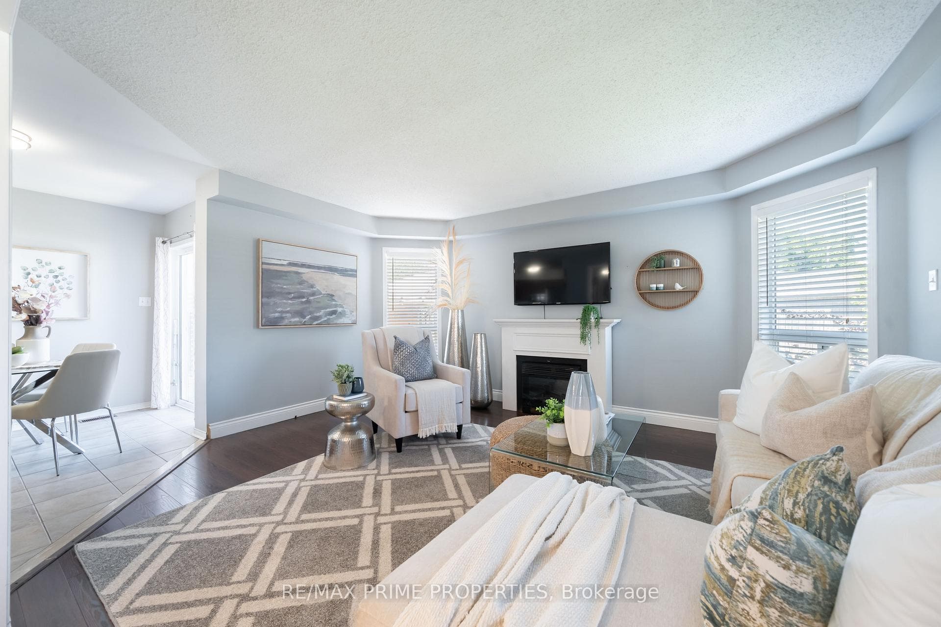 54 Harmer Drive photo 11