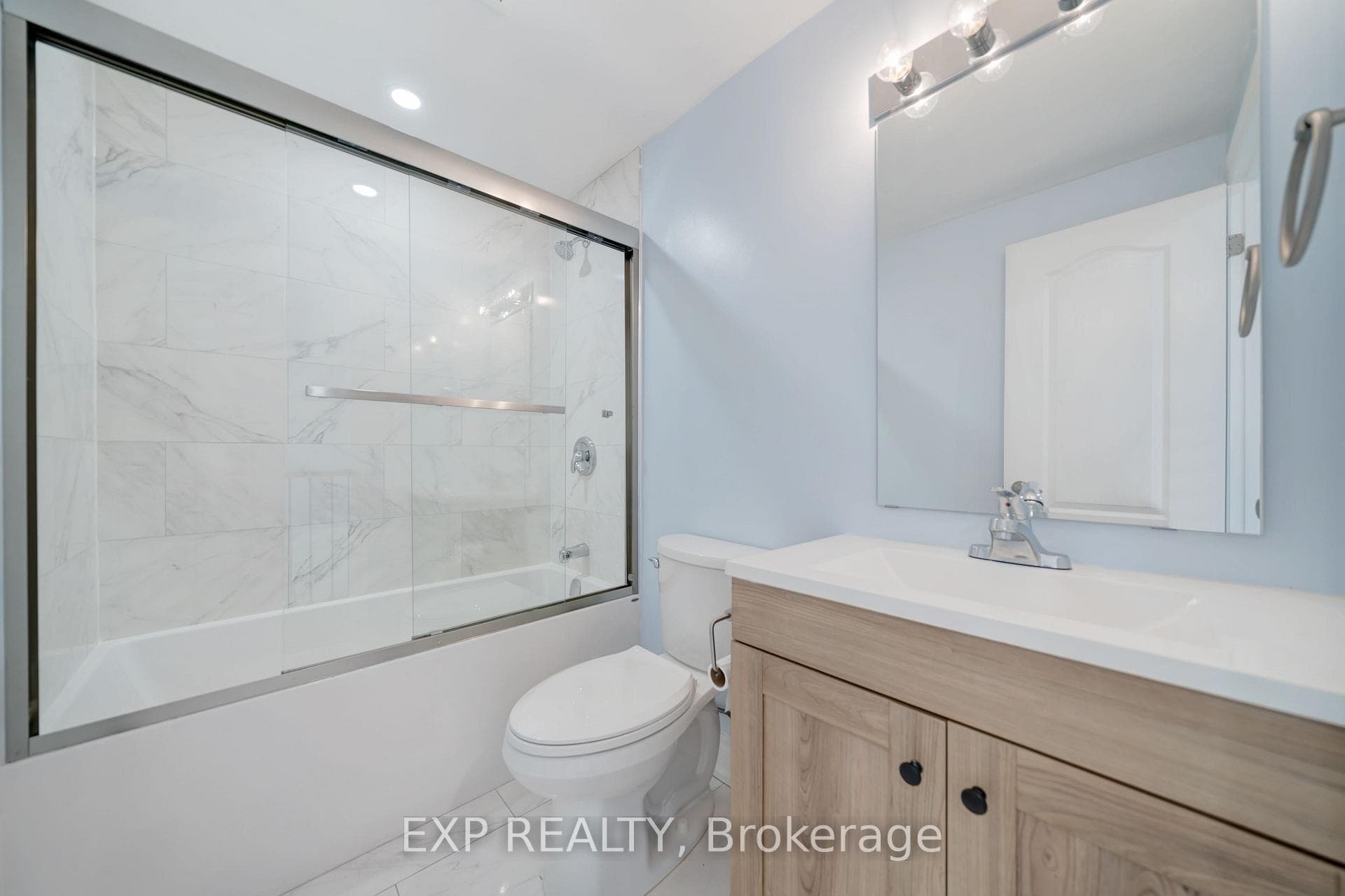192 Walnut Street photo 26