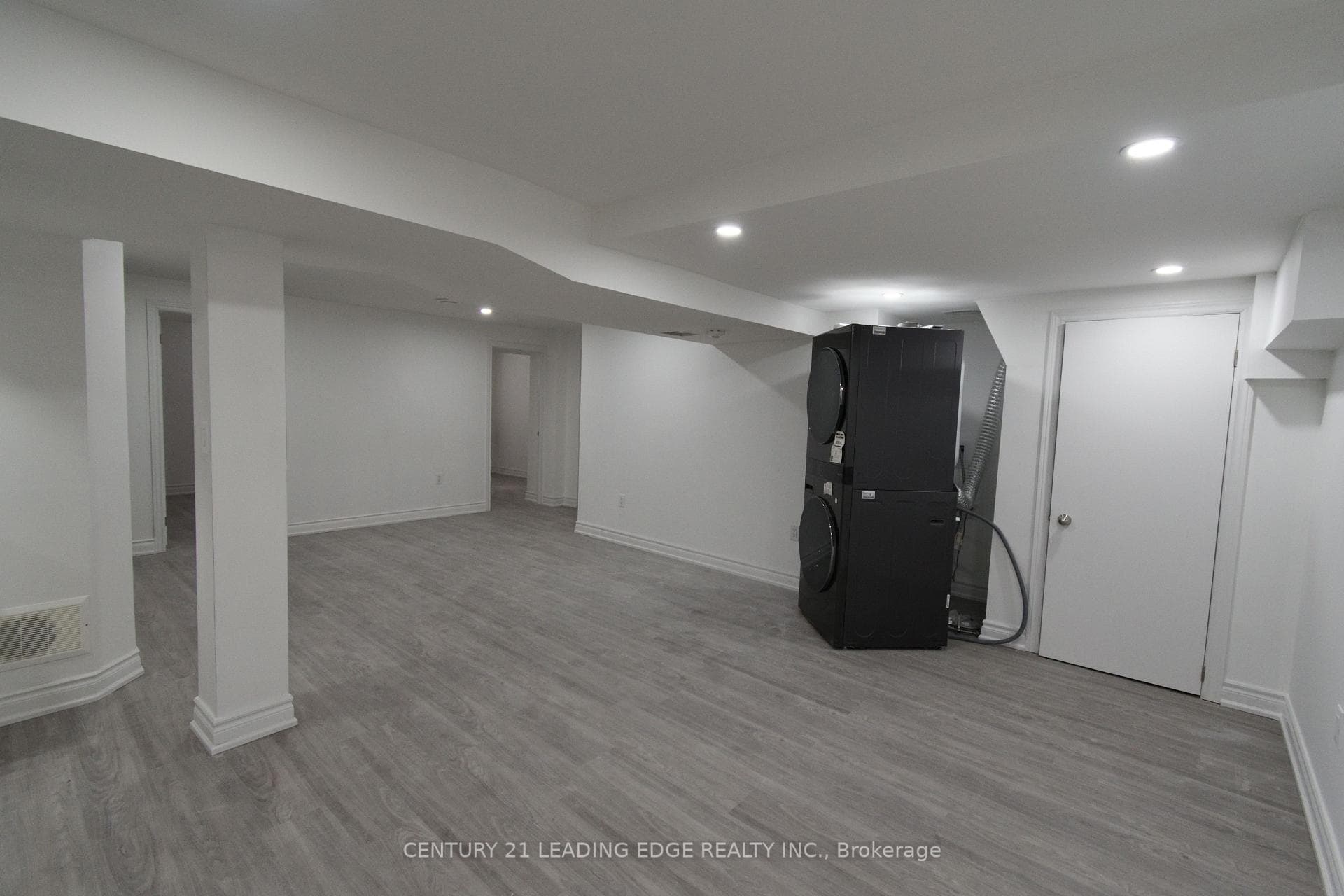 45 Lofthouse Drive photo 13