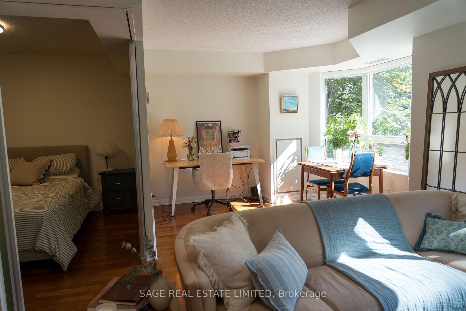 18 Beverley Street Unit 209 photo 20