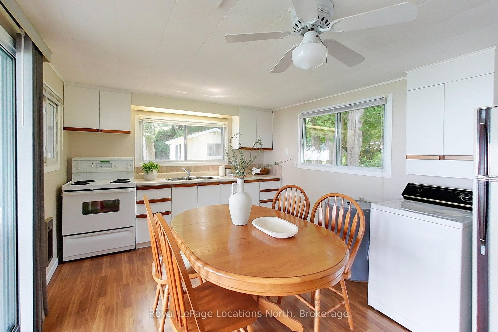 271 Cedar Avenue photo 15