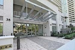 35 Hollywood Avenue Unit 1512 photo 1