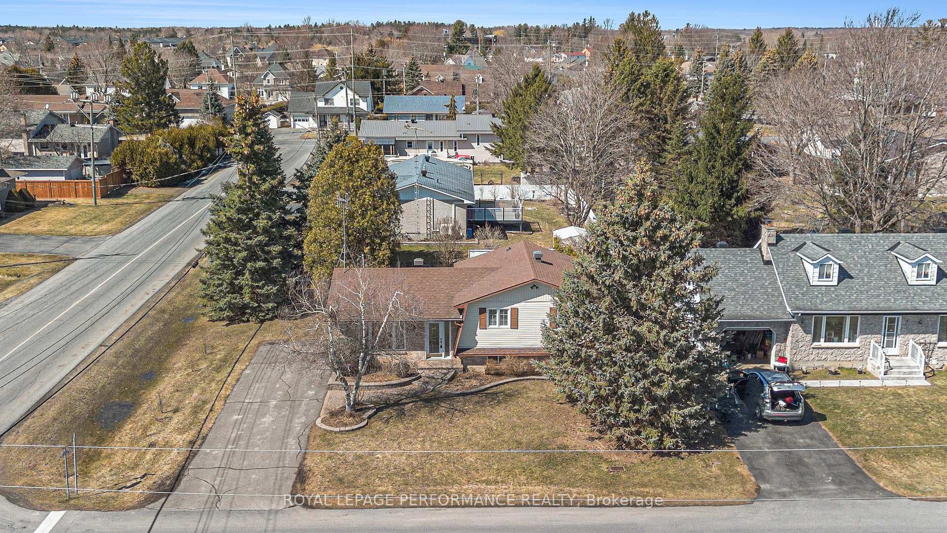 5 Albert Street photo 3