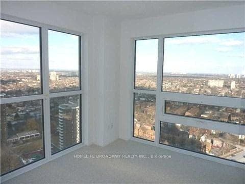 275 Yorkland Road Unit 3304 photo 4