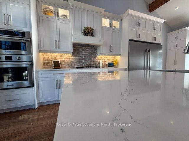 448 Grandview Drive photo 7