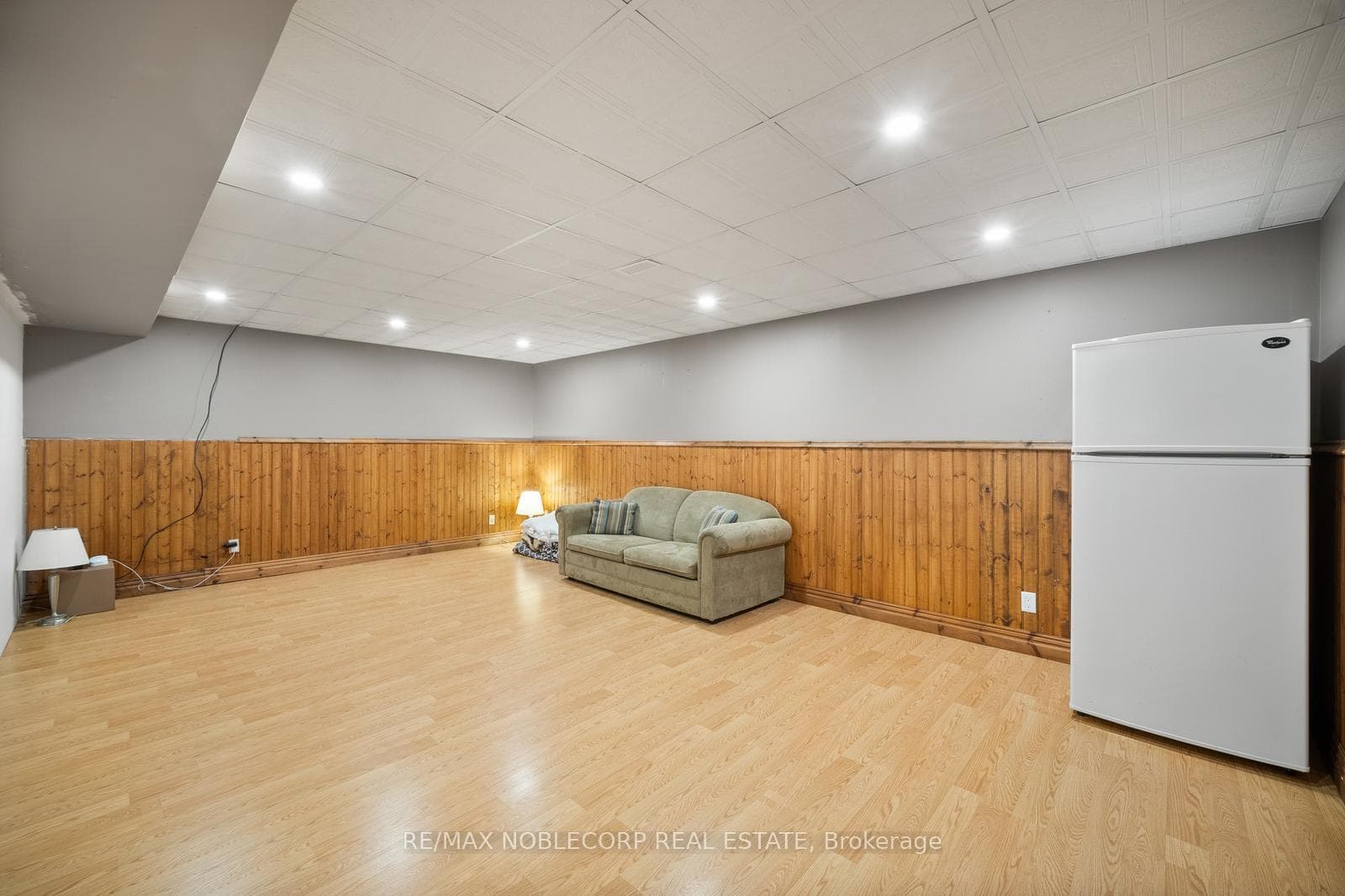 3 Shawn Avenue photo 33