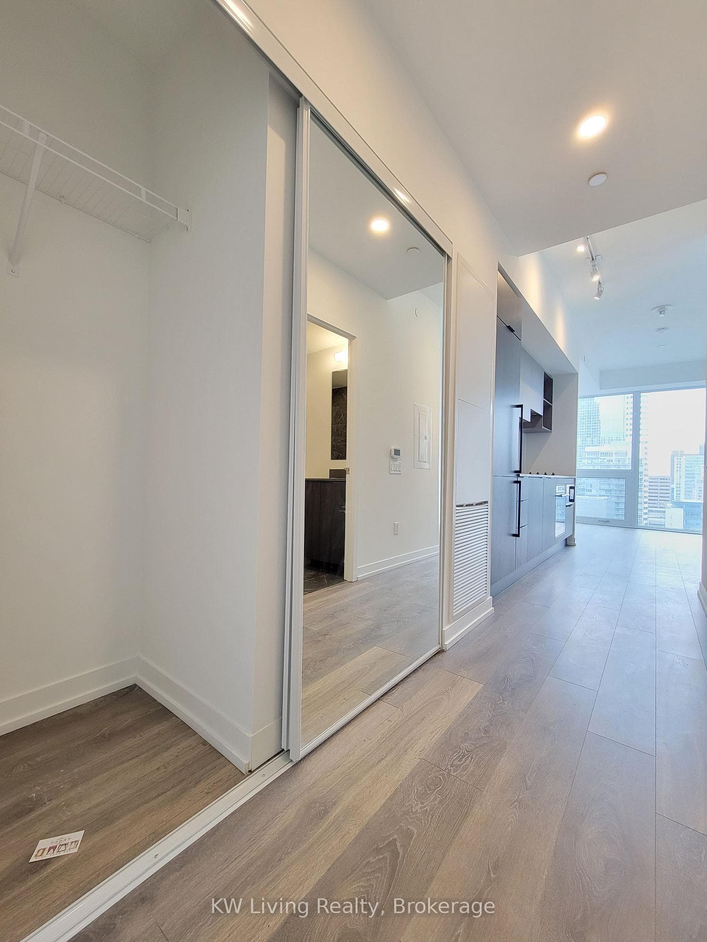 82 Dalhousie Street Unit 2007 photo 2