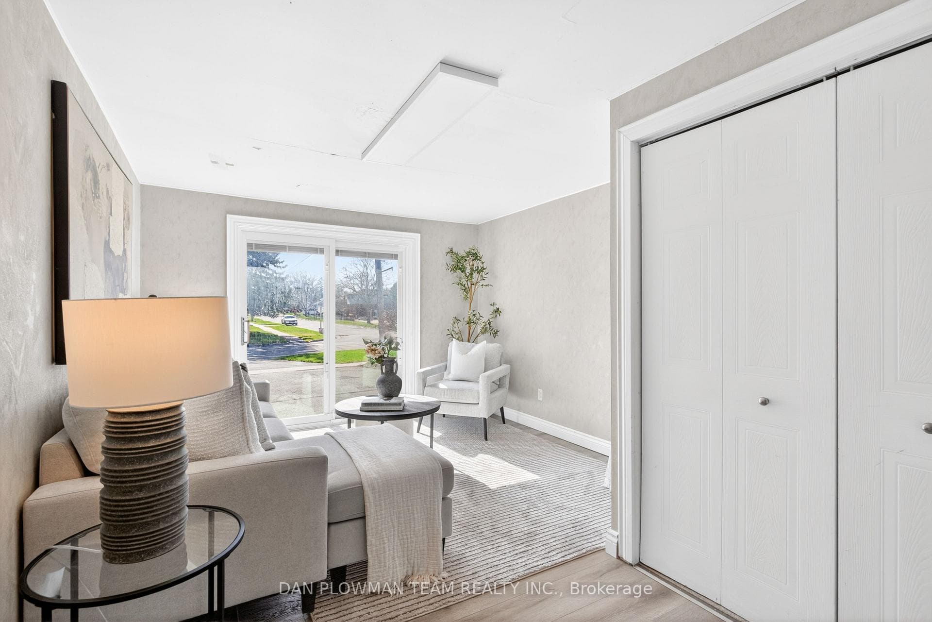 215 Central Park Boulevard photo 25