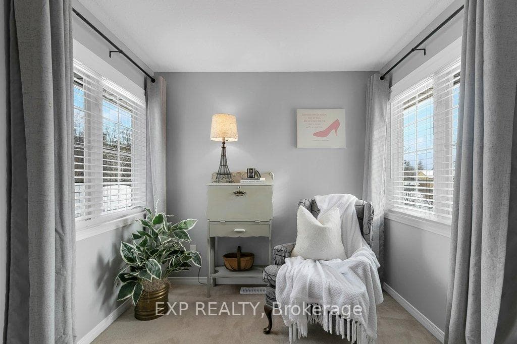 332 Fallowfield Drive photo 18