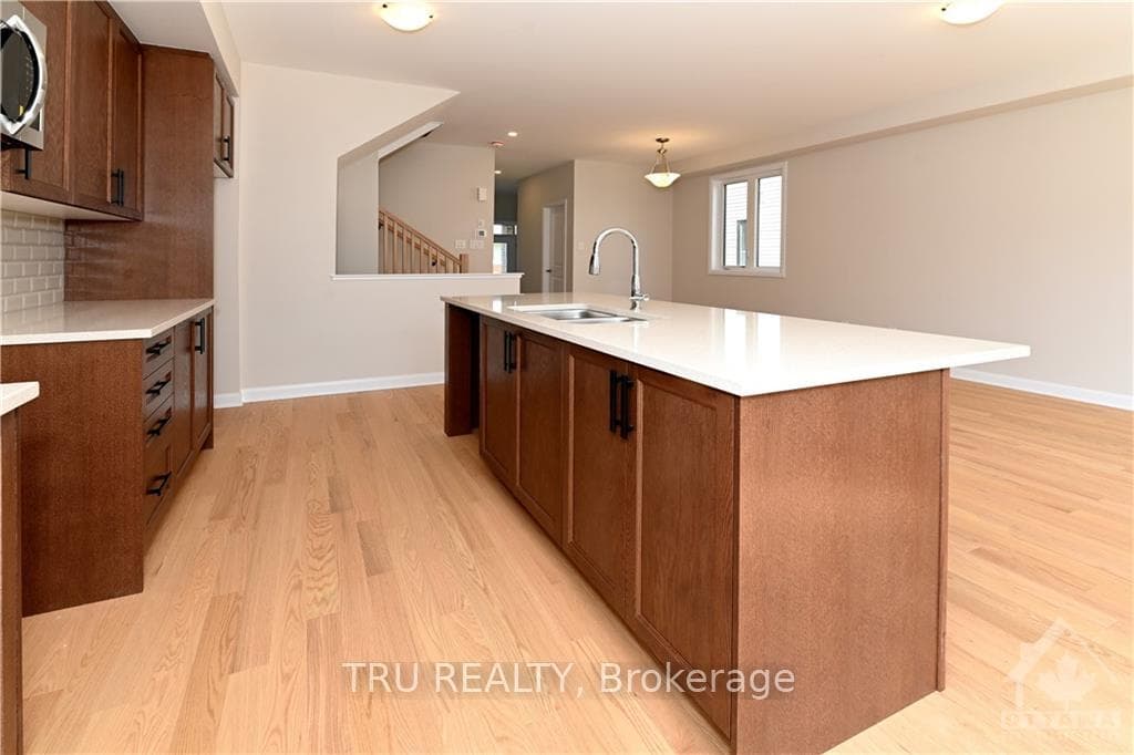 413 SILICON Way photo 10