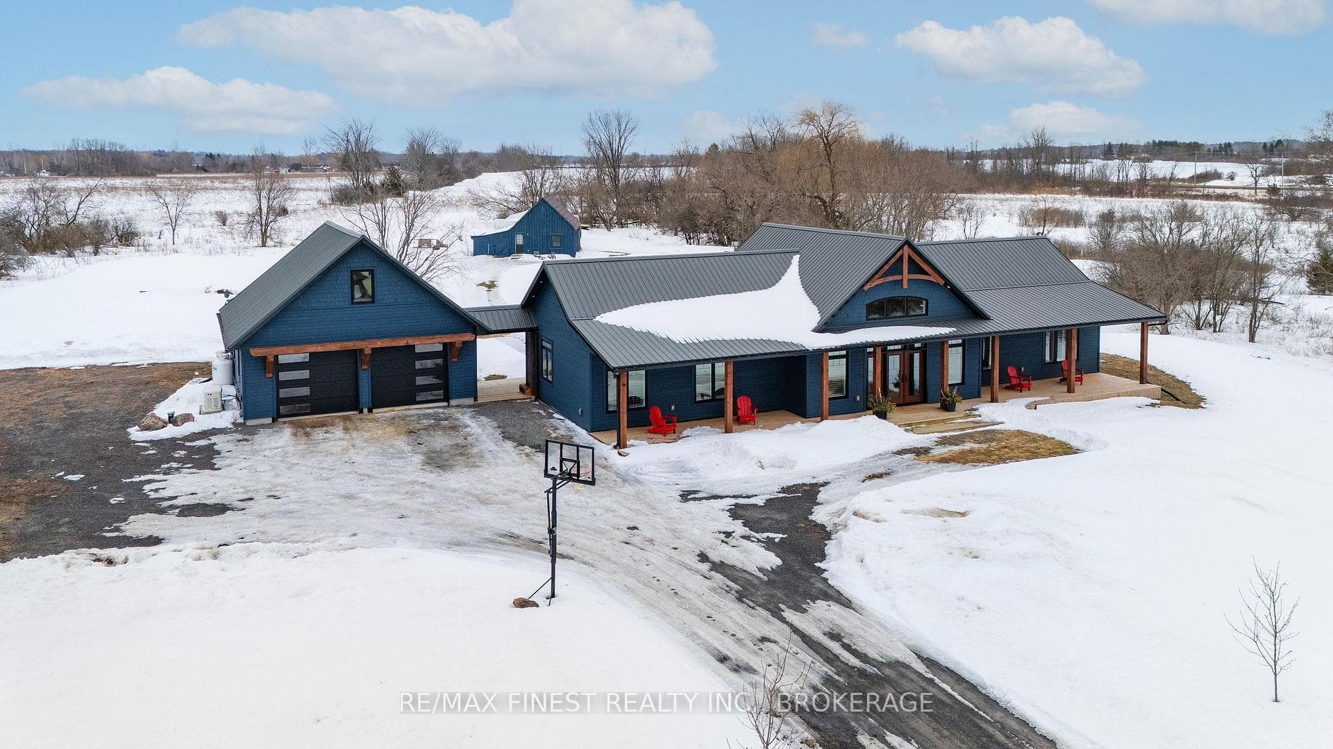 2046 Eden Grove Road photo 4
