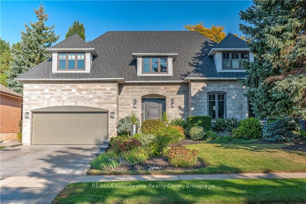 1408 THE LINKS Drive photo 1