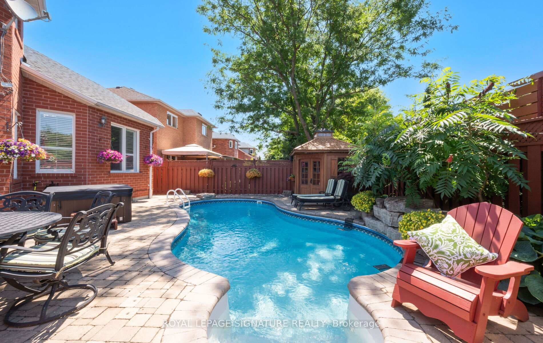 49 Harley Avenue photo 28