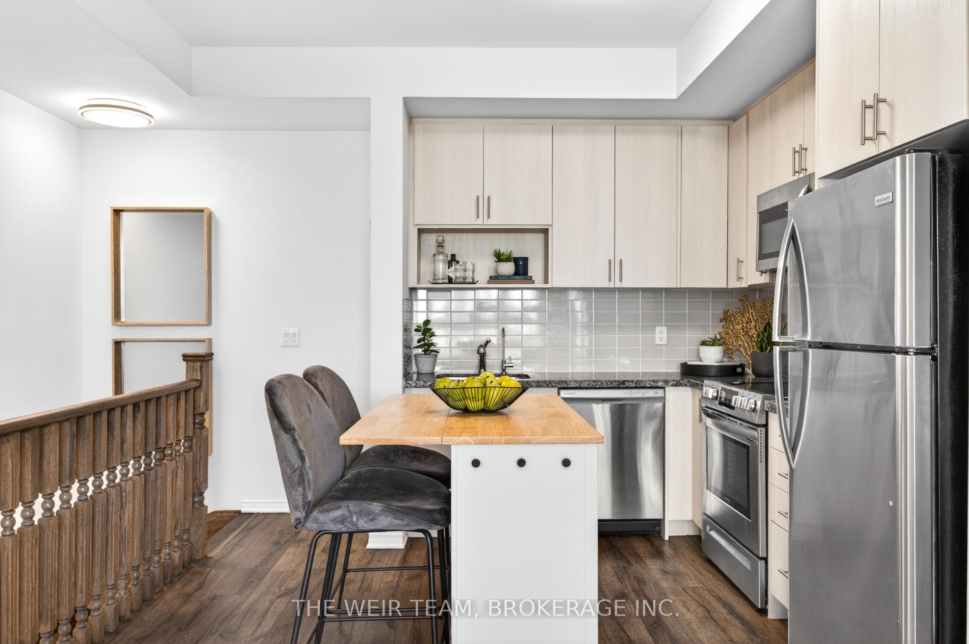 1120 Briar Hill Avenue Unit 308 photo 6