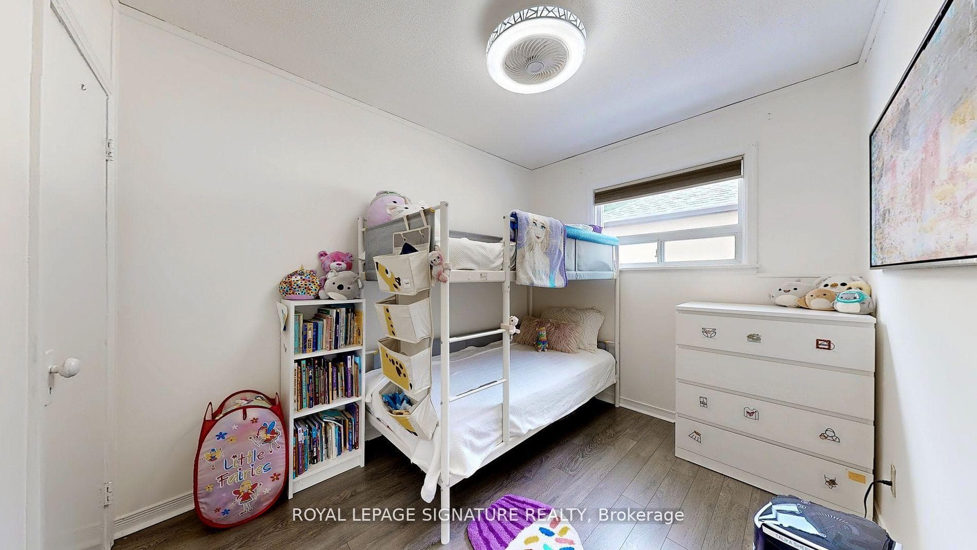 48 Acorn Avenue photo 12
