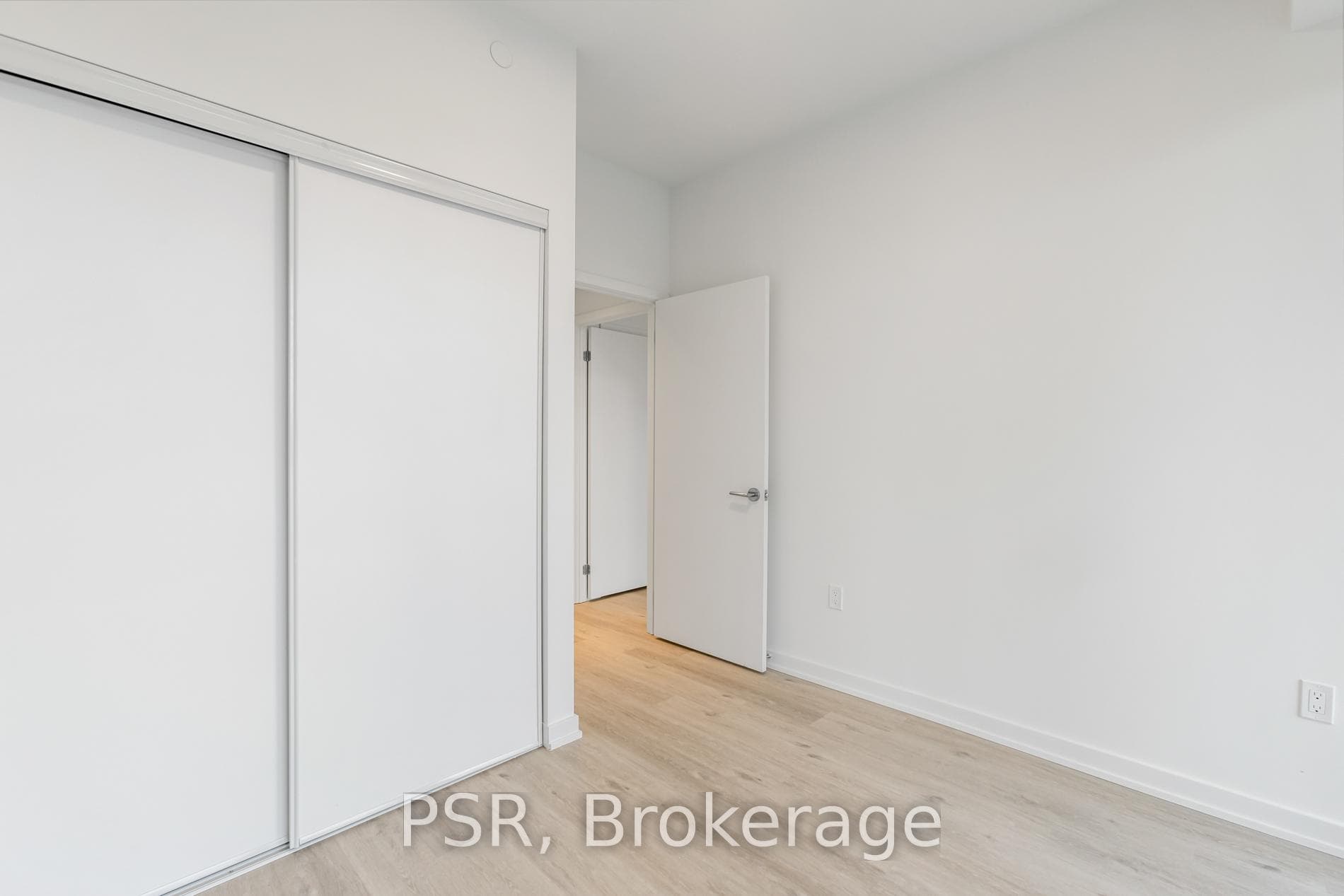 4365 Bloor Street Unit 511 photo 15