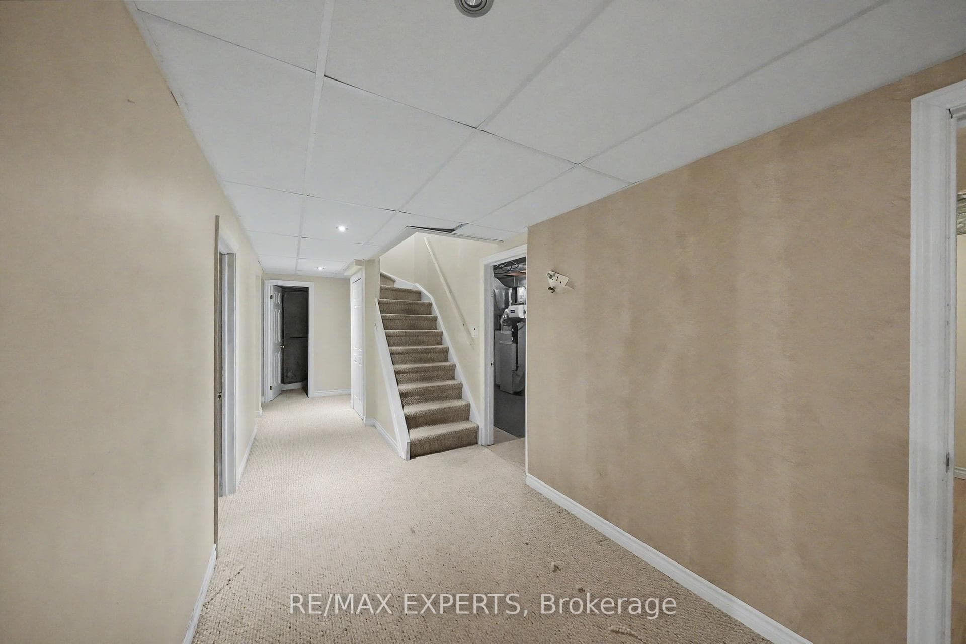 45 Blair Crescent photo 22