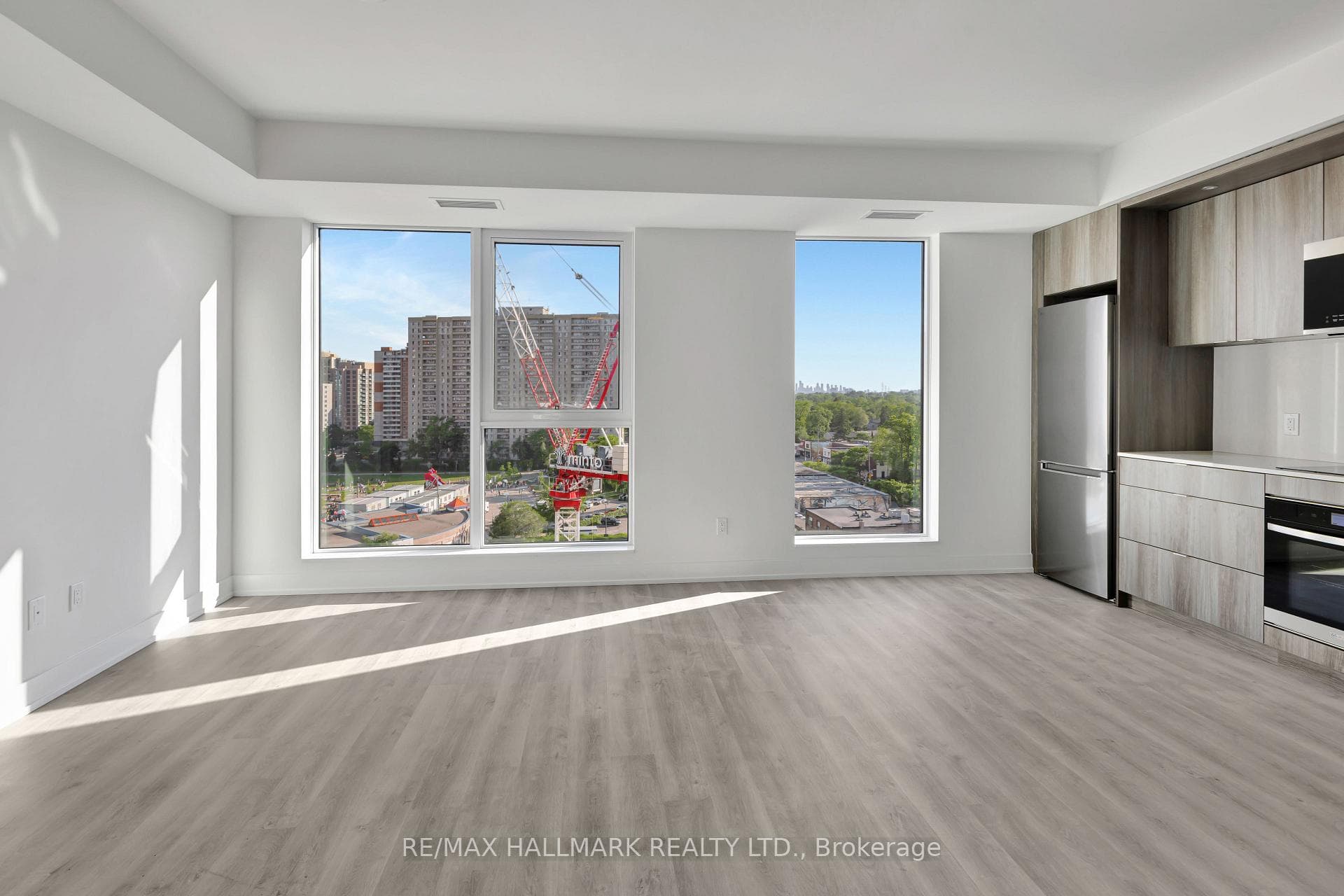 25 Cordova Avenue Unit 1011 photo 7