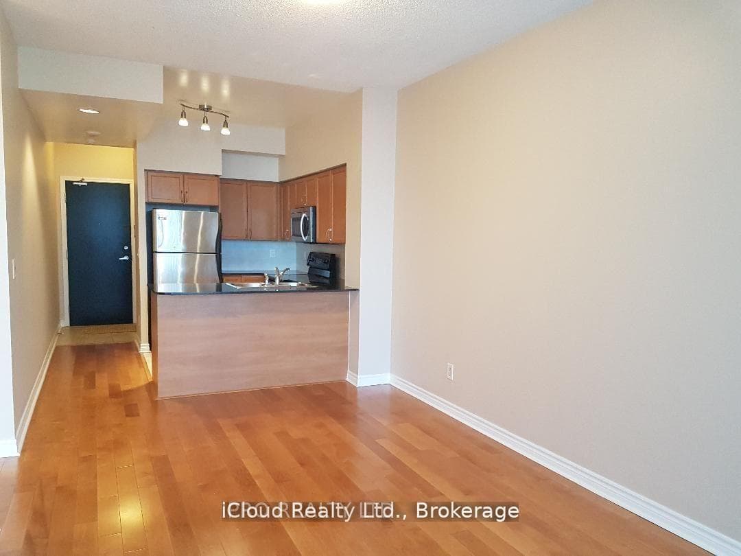 388 Prince of wales Drive Unit 1107 photo 11