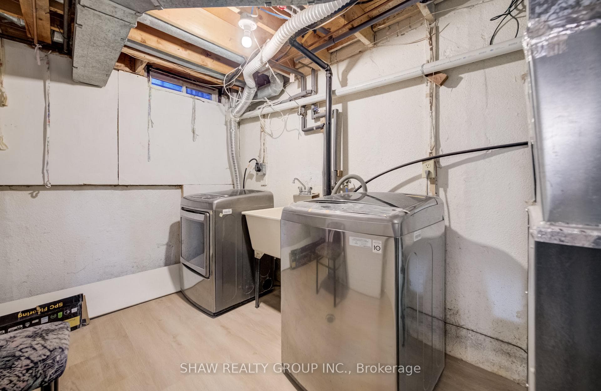 275 Broadview Avenue Unit 149 photo 34
