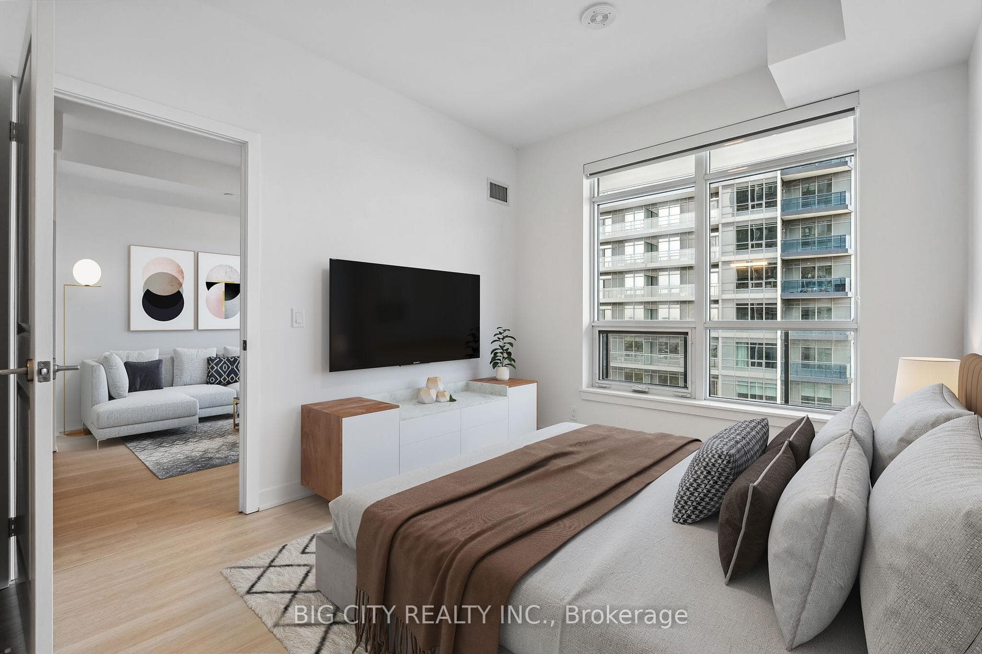 30 Upper Mall Way Unit 1508 photo 17