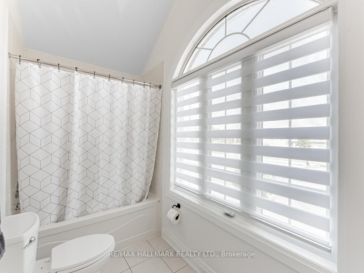34 Elmeade Lane photo 35