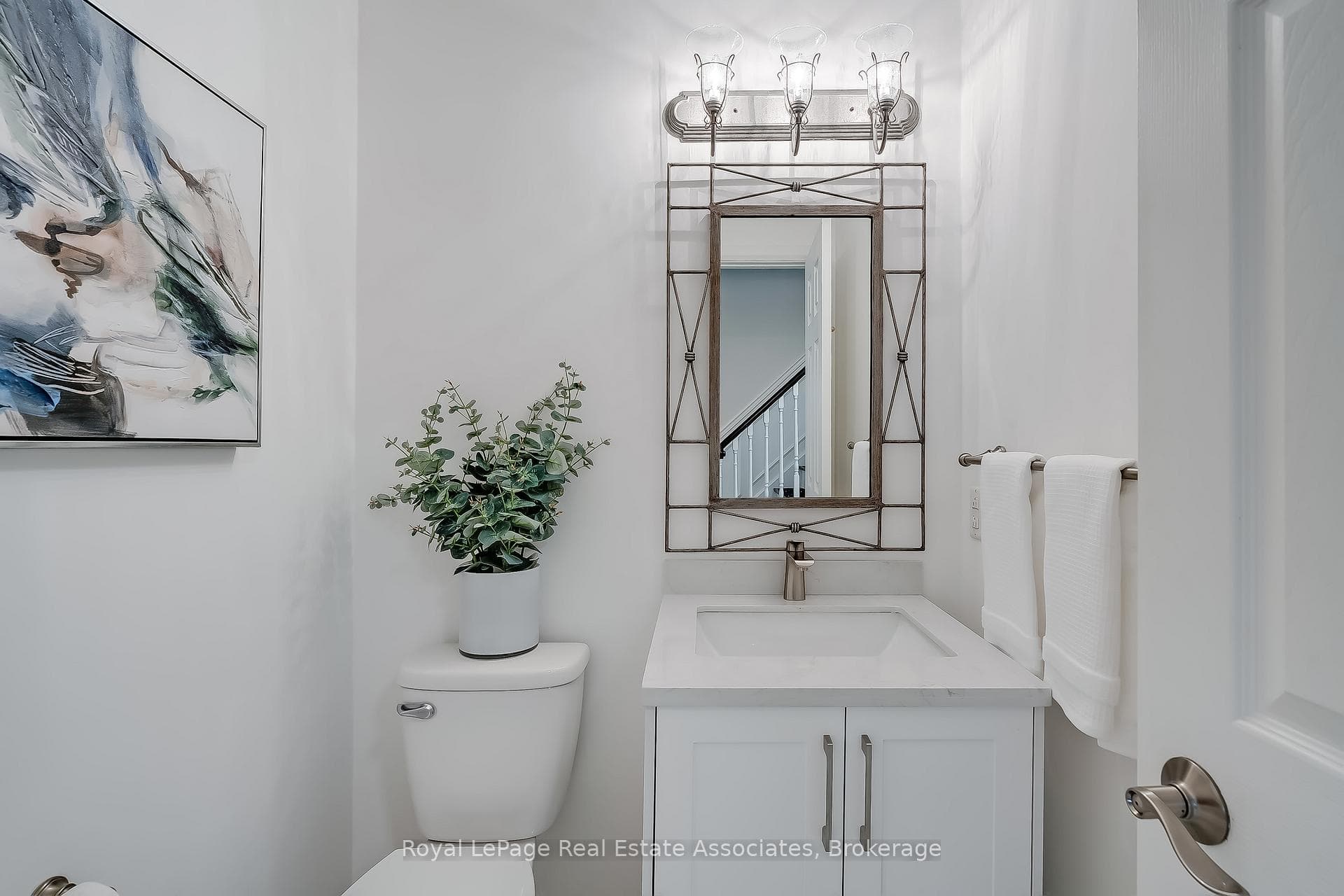 5824 Cornell Crescent photo 18