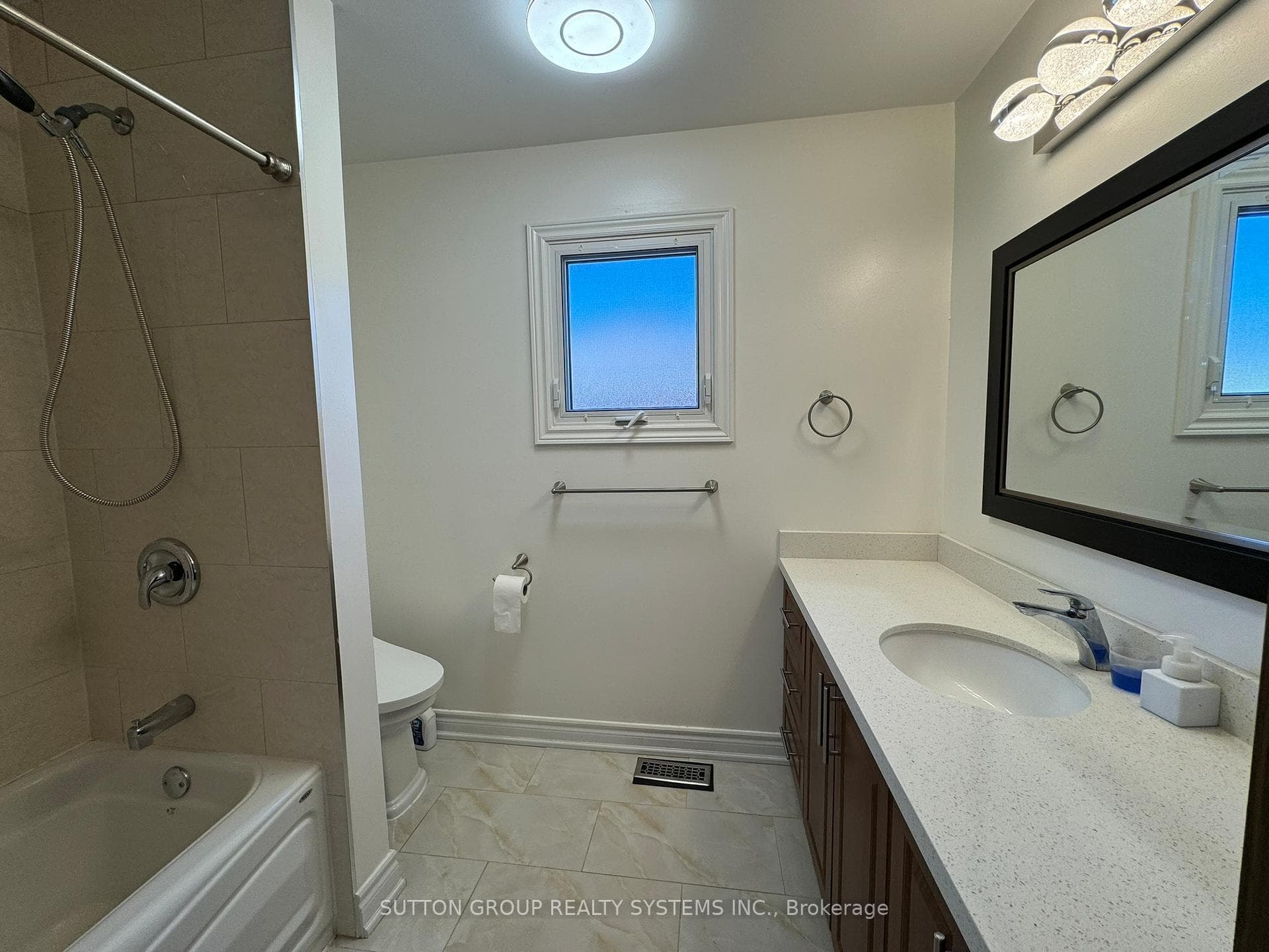 1232 Bonnybank Court Unit Upper photo 26