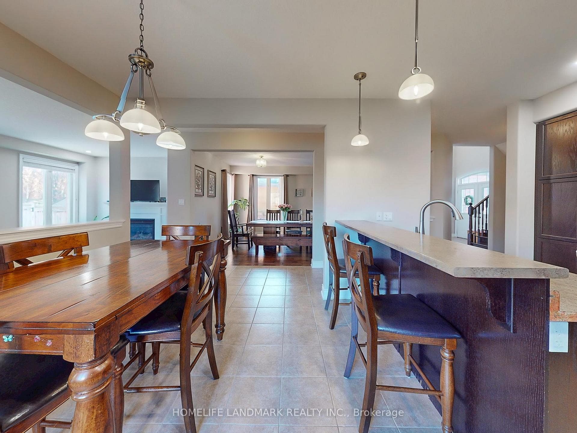 73 GRAIHAWK Drive photo 15